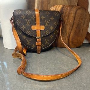 Louis Vuitton Chantilly PM